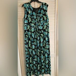Maxi V-Neck Jones New York Dress